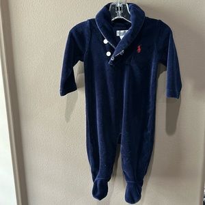 RALPH LAUREN BABY BOYS SLEEPER IN SIZE 3 MONTHS